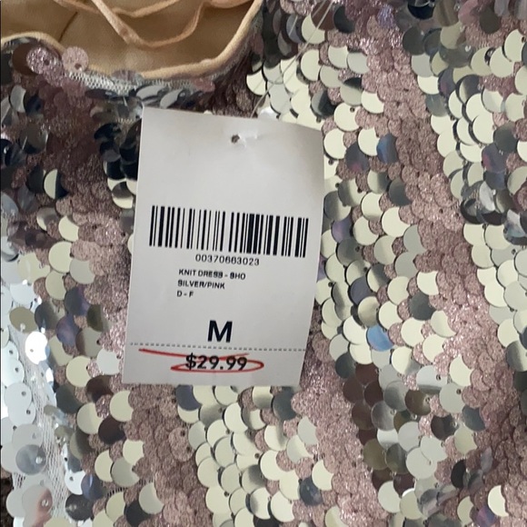 sequence dress - Picture 4 of 5